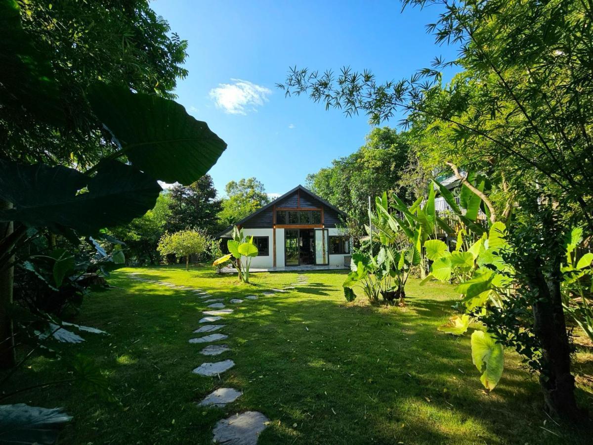 Lake House Ha Giang Bagian luar foto