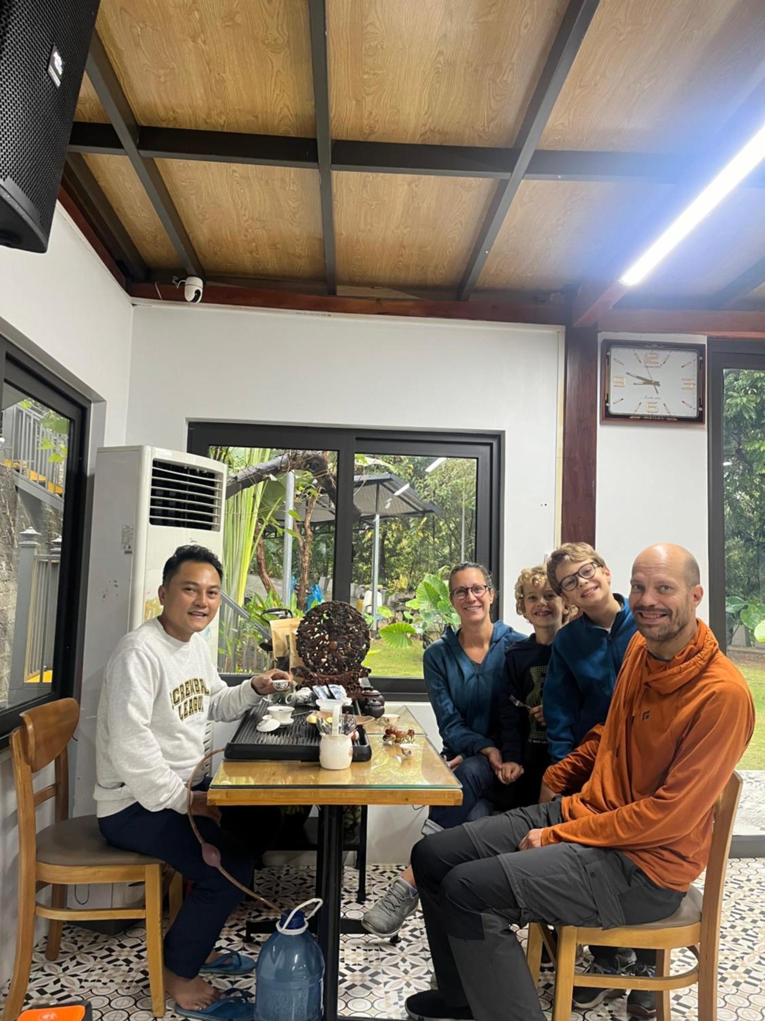 Lake House Ha Giang Bagian luar foto